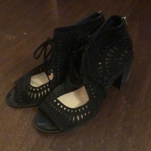 Black Vince Camuto Heels